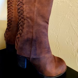 Fergalicious wide calf boots.